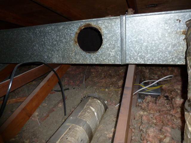 AC Duct disconnected in the attic. Seller did not know how long thiis had been like this. 